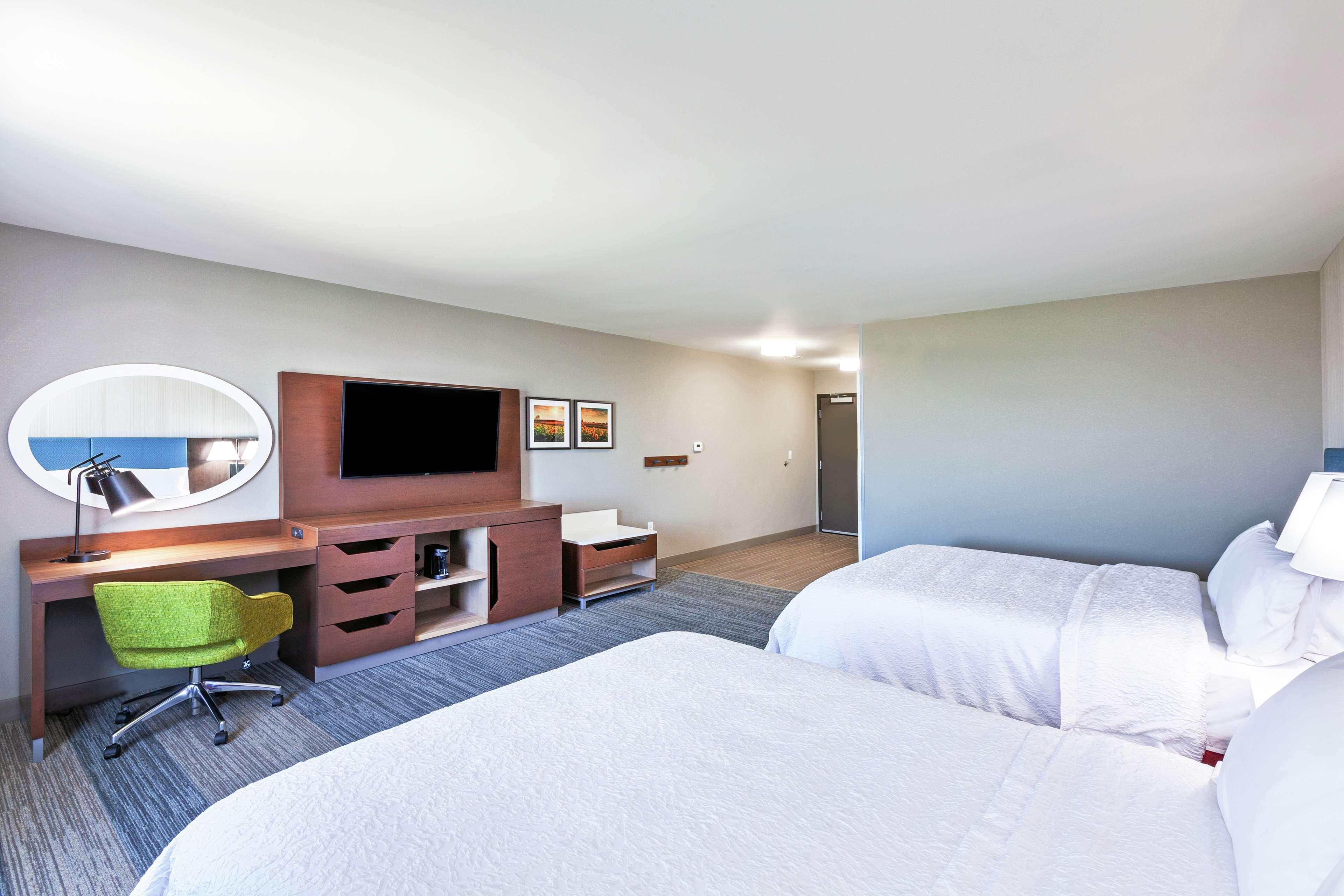 Hampton Inn Gardner Eksteriør bilde