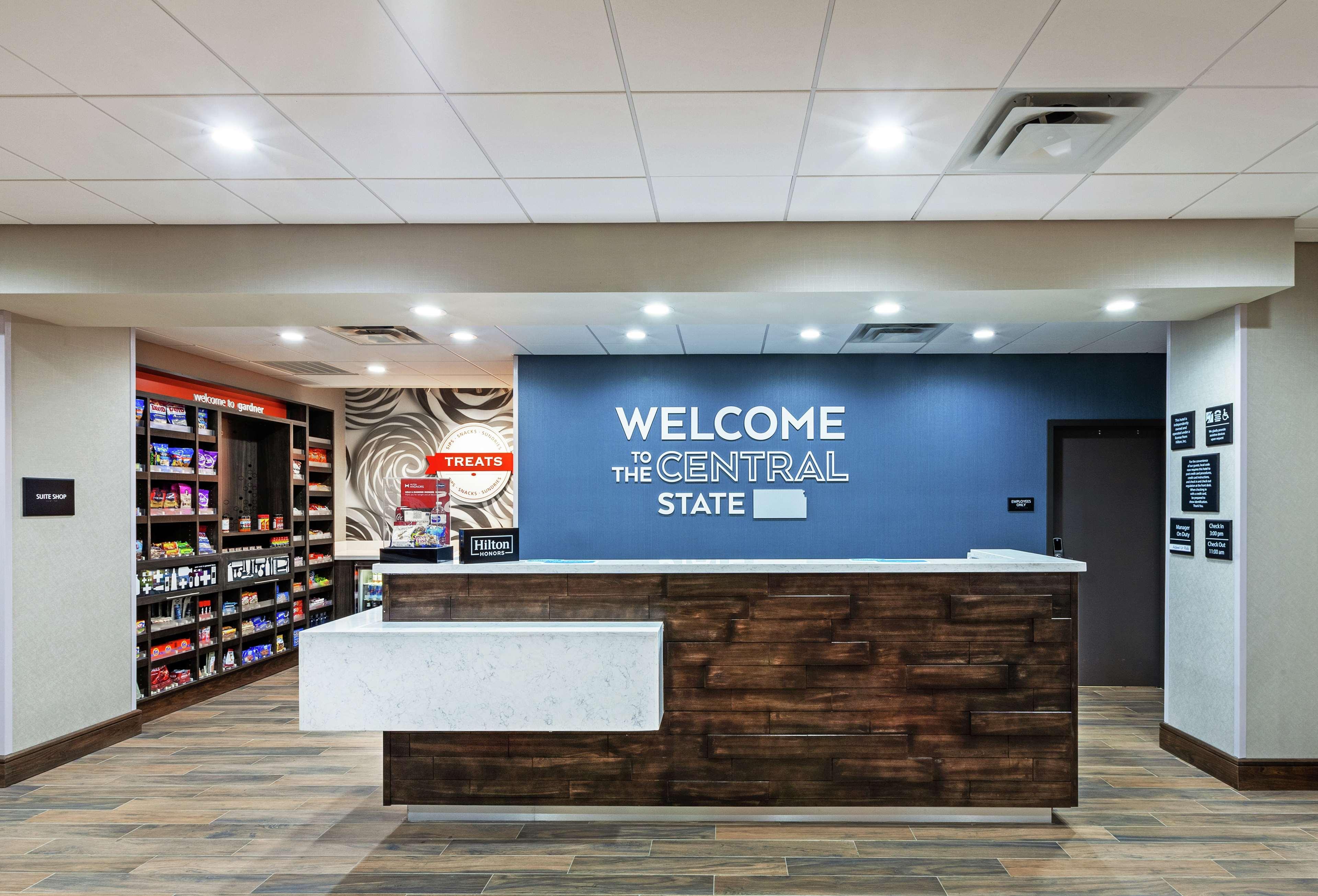 Hampton Inn Gardner Eksteriør bilde