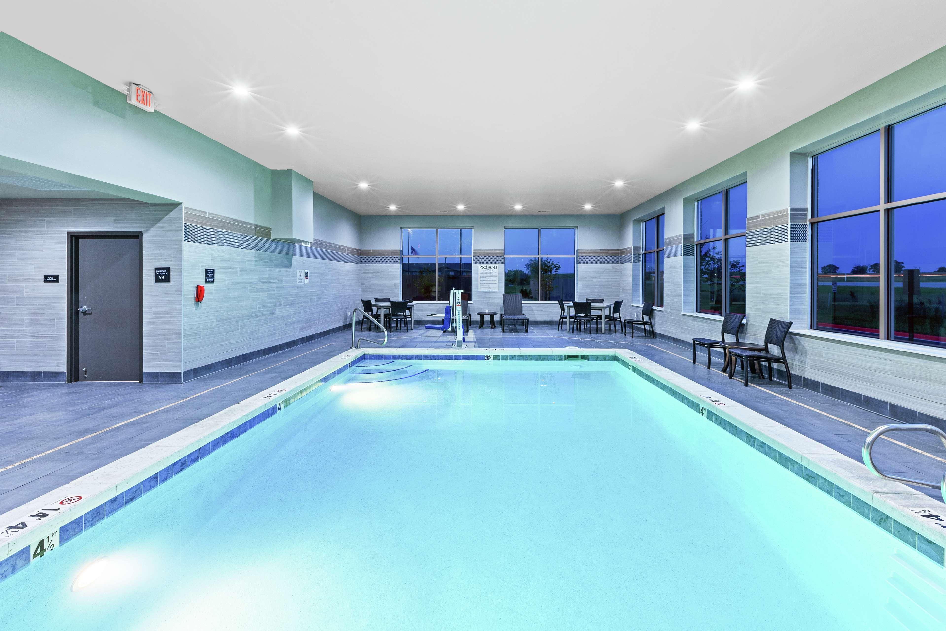 Hampton Inn Gardner Eksteriør bilde
