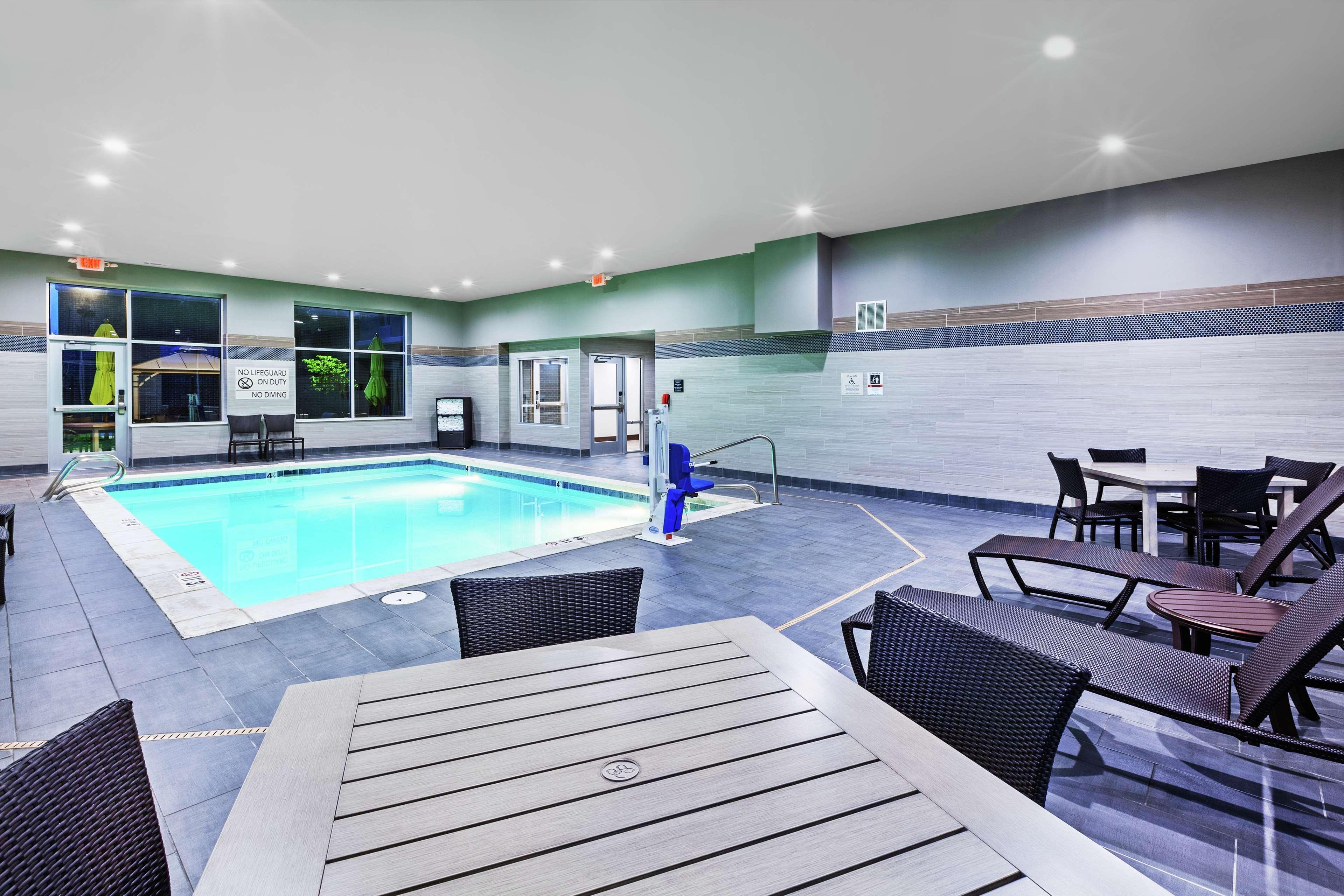 Hampton Inn Gardner Eksteriør bilde