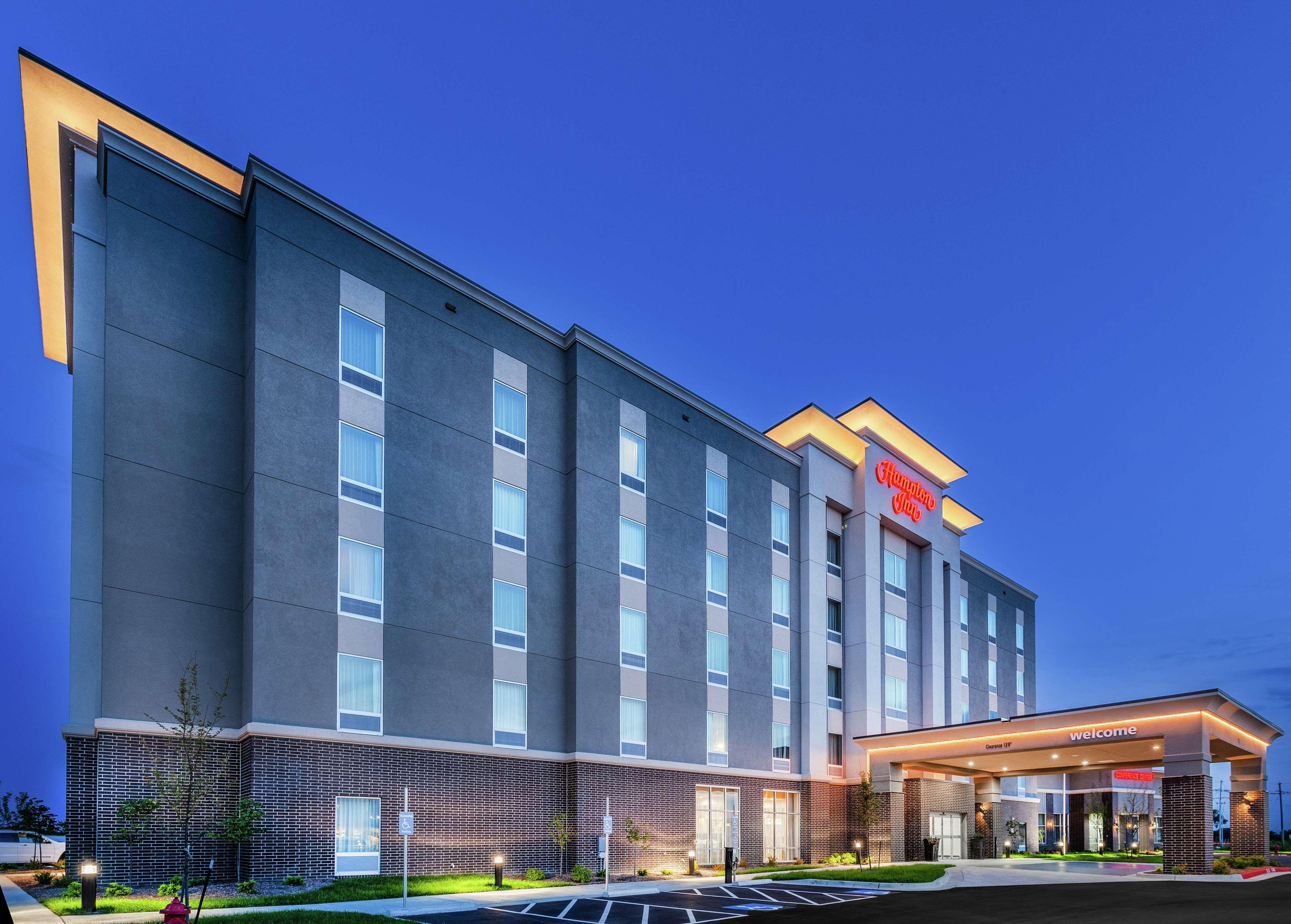 Hampton Inn Gardner Eksteriør bilde
